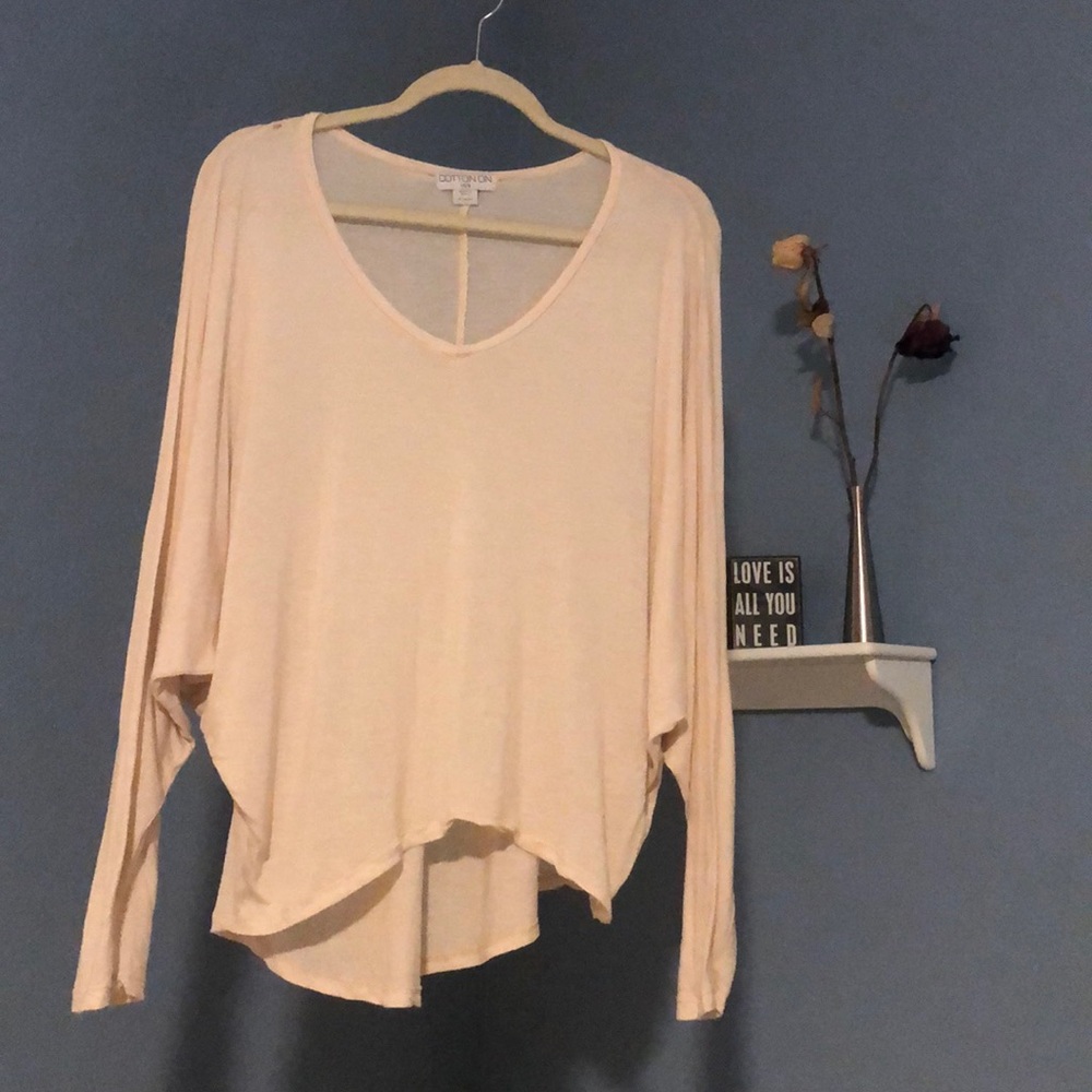 Women’s white/cream long sleeve shirt